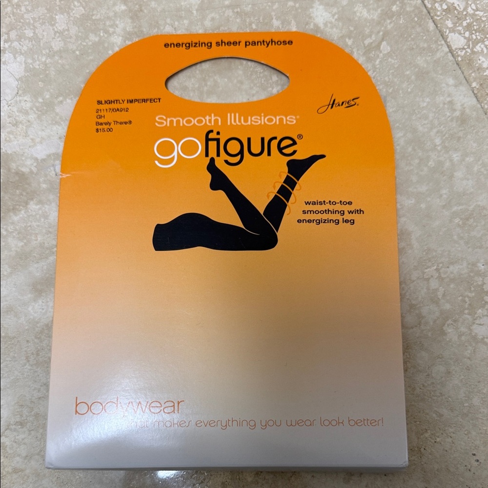Hanes Smooth Illusions Go Figure Pantyhose in Orange